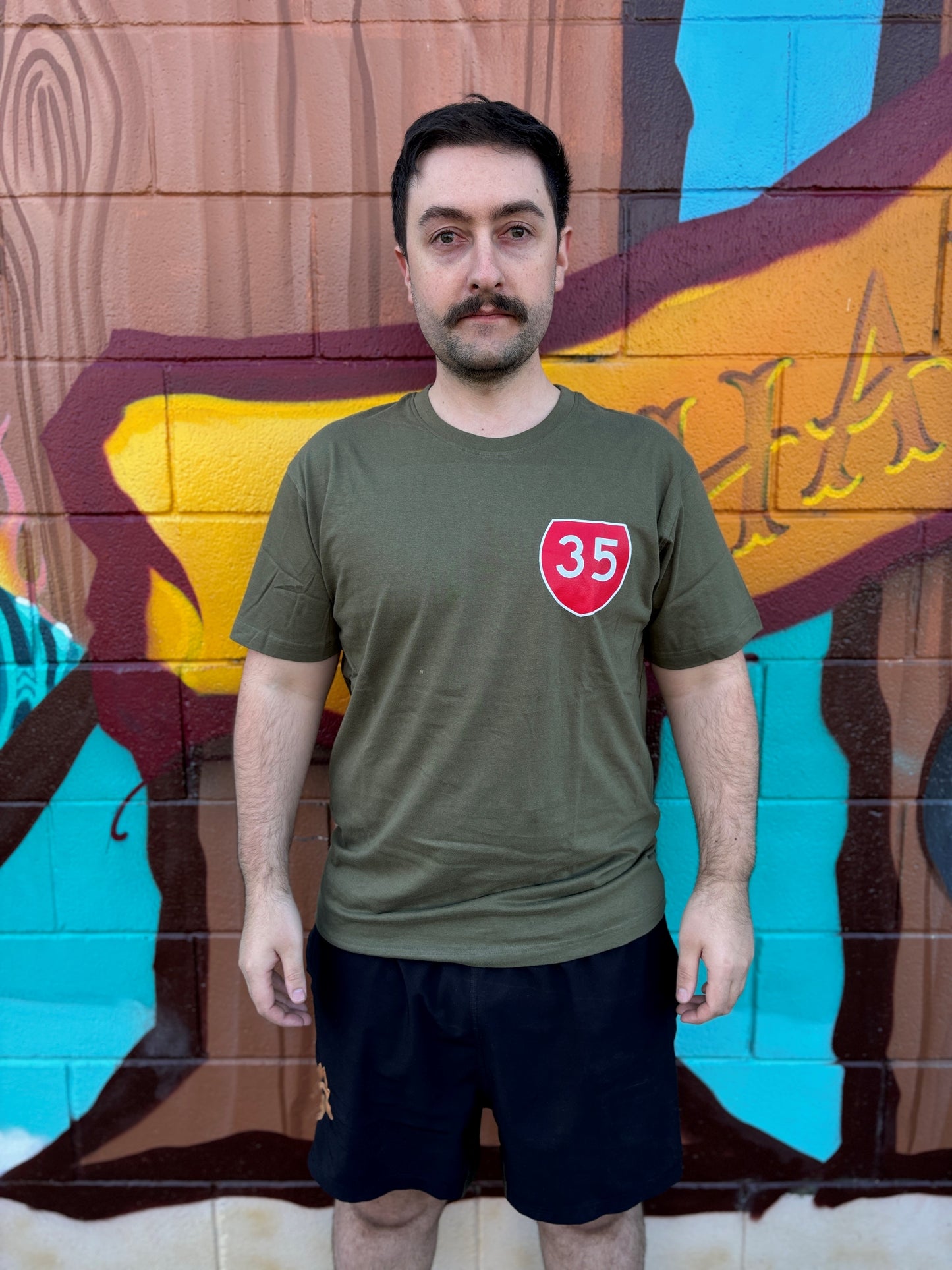 35 T-SHIRT ARMY GREEN TOKOMARU BAY